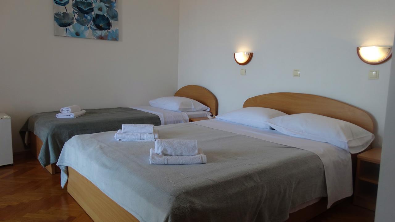 Guest House Mamut Kaštela Exteriér fotografie