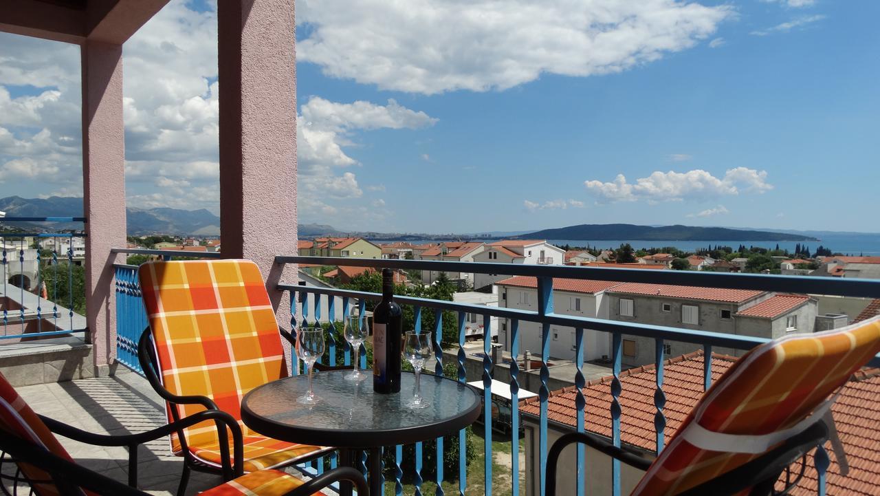 Guest House Mamut Kaštela Exteriér fotografie